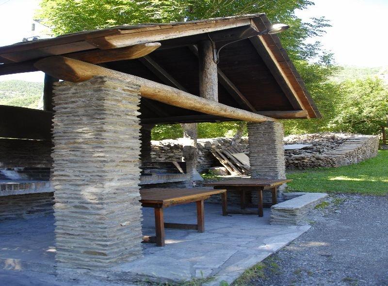 Bungalows Nou Camping La Guingueta D'Aneu ภายนอก รูปภาพ