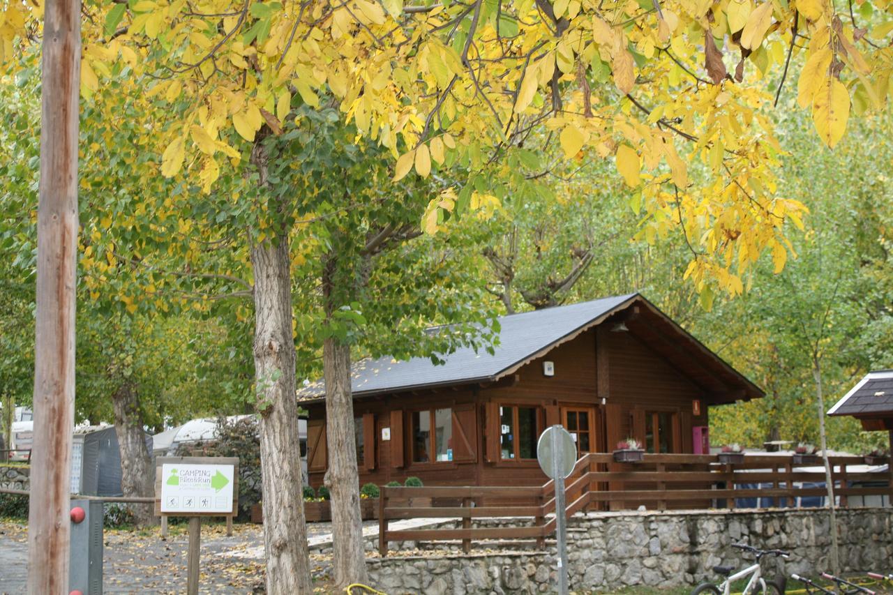 Bungalows Nou Camping La Guingueta D'Aneu ภายนอก รูปภาพ